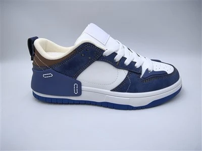 Sneaker każwali klassiku
